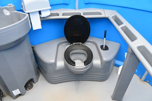 Portable Toilet Options We Offer in Mountain Top, PA